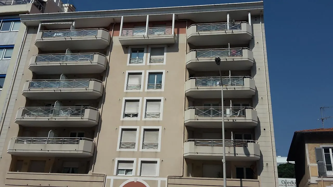 Parvis De La Mer, 50M De La Plage Nice