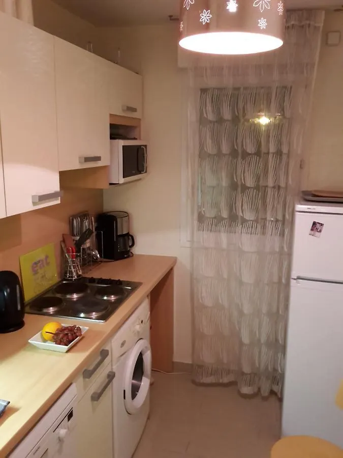 Apartment Parvis De La Mer, 50M De La Plage Nice